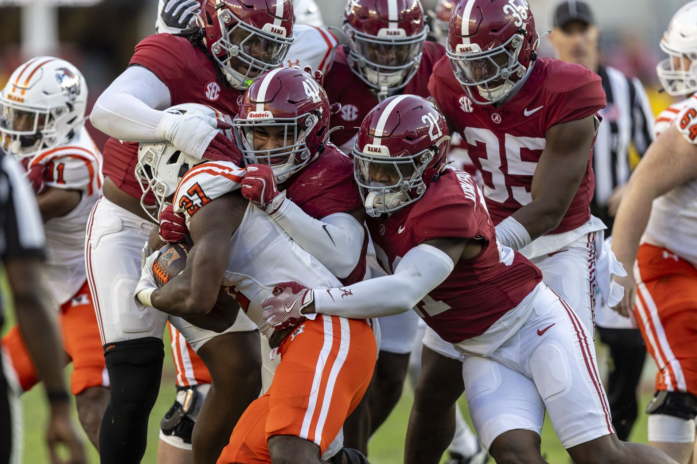 Milroe, Williams lead No. 9 Alabama to 52-7 win over Mercer, an FCS team | iNFOnews.ca Milroe, Williams lead No. 9 Alabama to 52-7 win over Mercer, an FCS team | iNFOnews.ca