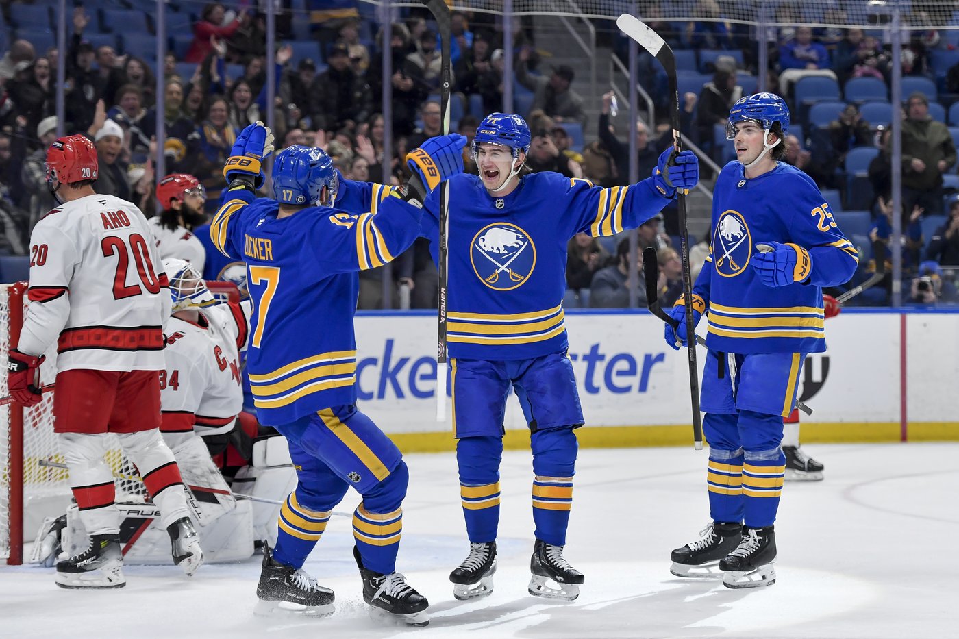 McLeod scores 3 goals as Sabres beat Hurricanes 4-2 for third win in four games | iNFOnews.ca