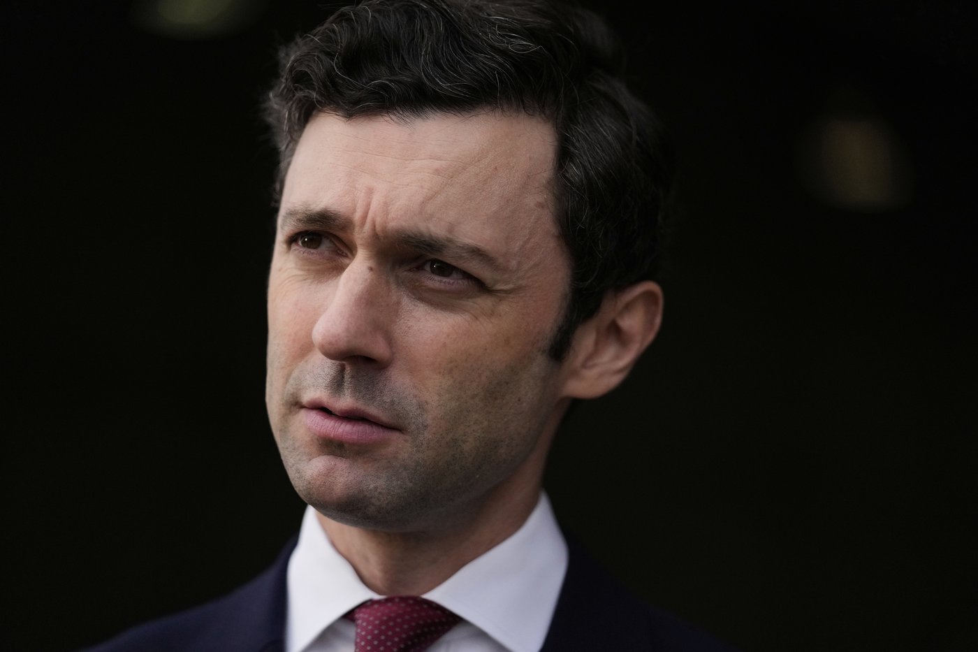 Balancing Trump criticism and bipartisanship, Democrat Jon Ossoff walks a fine line in Georgia | iNFOnews.ca Balancing Trump criticism and bipartisanship, Democrat Jon Ossoff walks a fine line in Georgia | iNFOnews.ca
