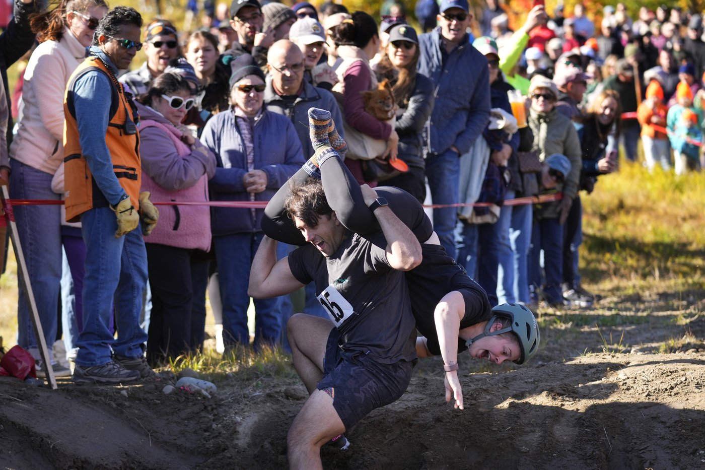 Mud, beer and cash: Annual wife-carrying championship attracts competitive couples to Maine | iNFOnews.ca Mud, beer and cash: Annual wife-carrying championship attracts competitive couples to Maine | iNFOnews.ca
