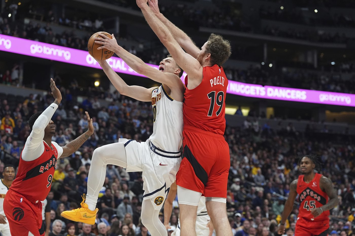 Westbrook scores 21 points, Jokic has a triple-double and the Nuggets beat the Raptors 121-119 | iNFOnews.ca Westbrook scores 21 points, Jokic has a triple-double and the Nuggets beat the Raptors 121-119 | iNFOnews.ca