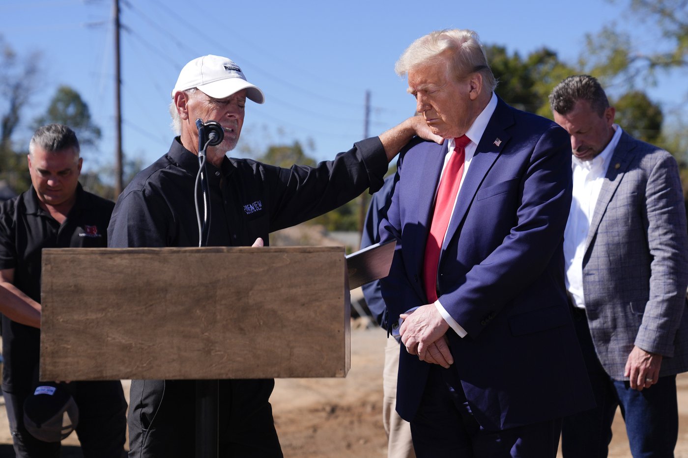 Trump makes more debunked claims about FEMA as he surveys storm damage in North Carolina | iNFOnews.ca Trump makes more debunked claims about FEMA as he surveys storm damage in North Carolina | iNFOnews.ca
