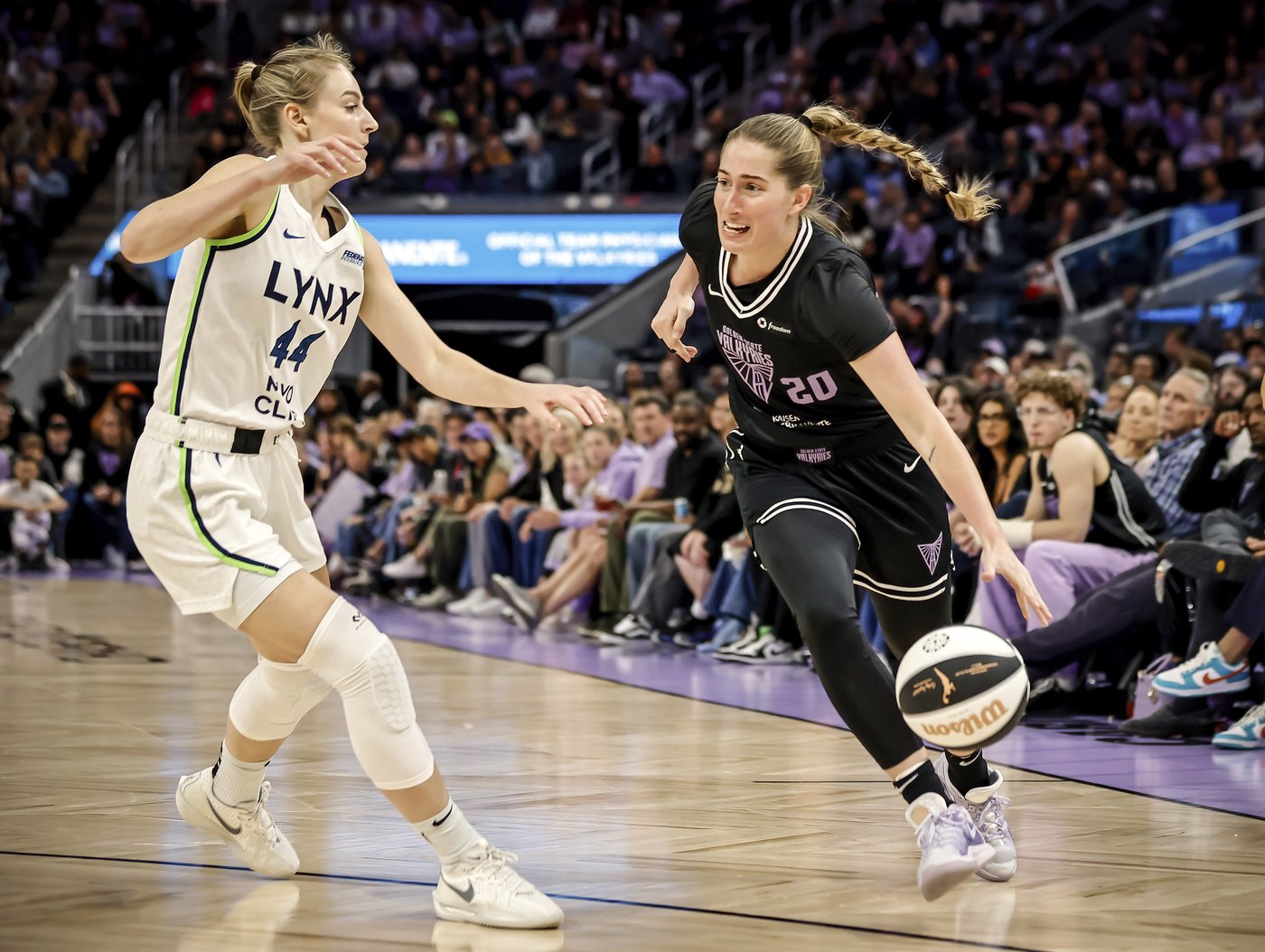 Collier scores 24 points, Lynx use big 2nd-half run to beat Valkyries 86-75 | iNFOnews.ca Collier scores 24 points, Lynx use big 2nd-half run to beat Valkyries 86-75 | iNFOnews.ca