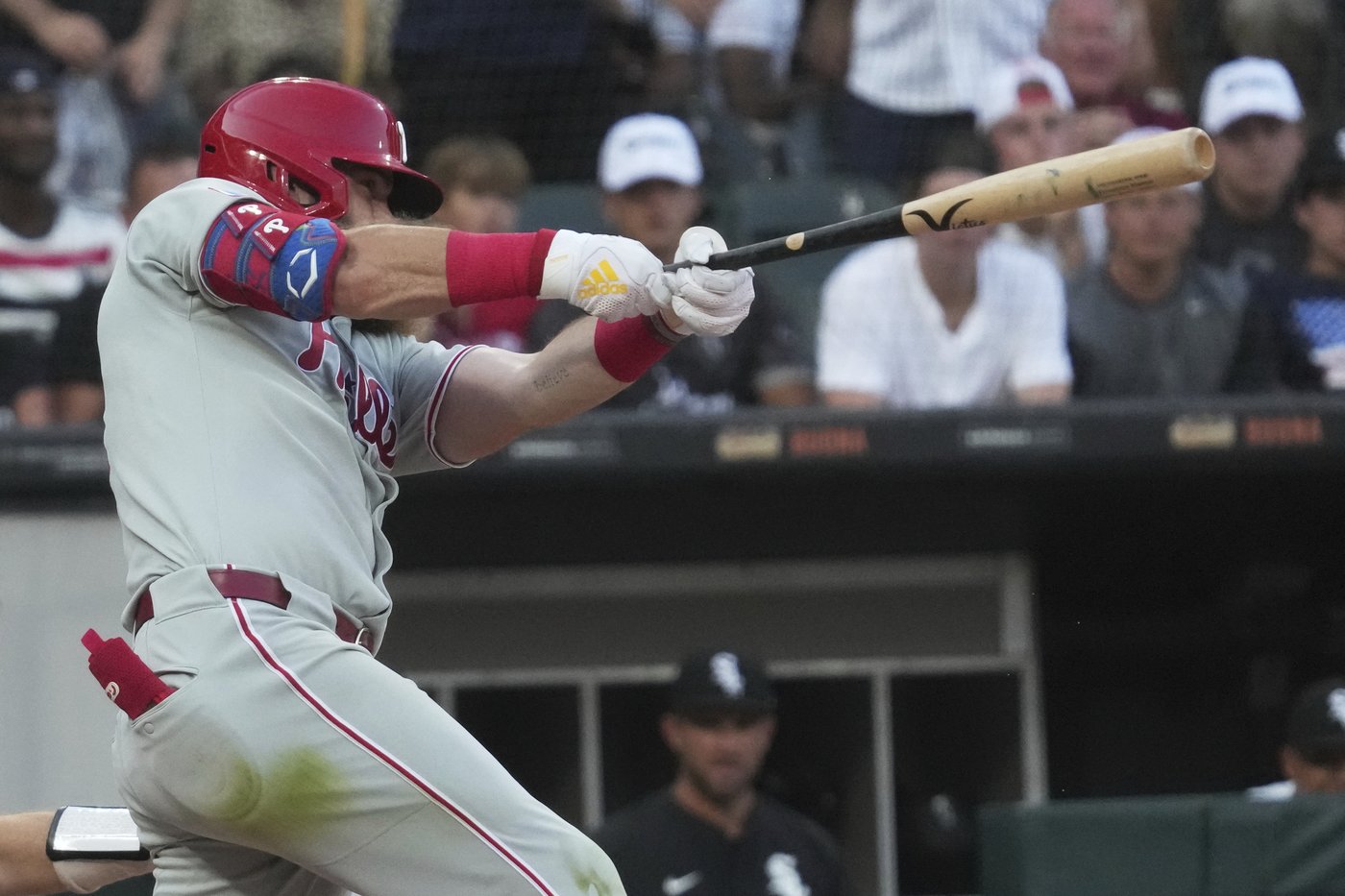 Kyle Schwarber and Jesus Luzardo help the Phillies beat the White Sox 6-3 | iNFOnews.ca Kyle Schwarber and Jesus Luzardo help the Phillies beat the White Sox 6-3 | iNFOnews.ca