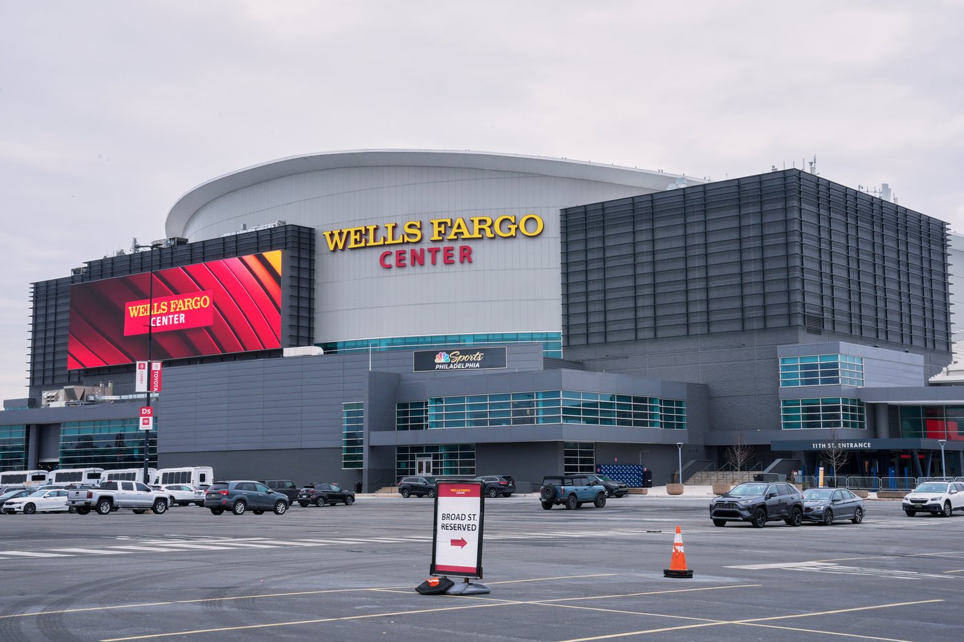 Home of Philadelphia 76ers, Flyers lands naming rights deal with Xfinity Mobile | iNFOnews.ca