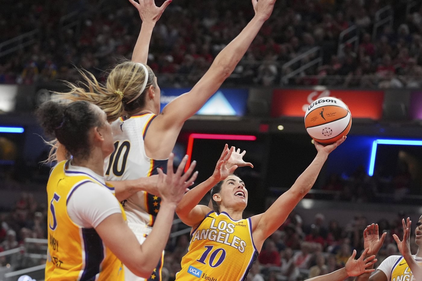 Azura Stevens, Kelsey Plum each score 20-plus and the Sparks beat the short-handed Fever 85-75 | iNFOnews.ca Azura Stevens, Kelsey Plum each score 20-plus and the Sparks beat the short-handed Fever 85-75 | iNFOnews.ca
