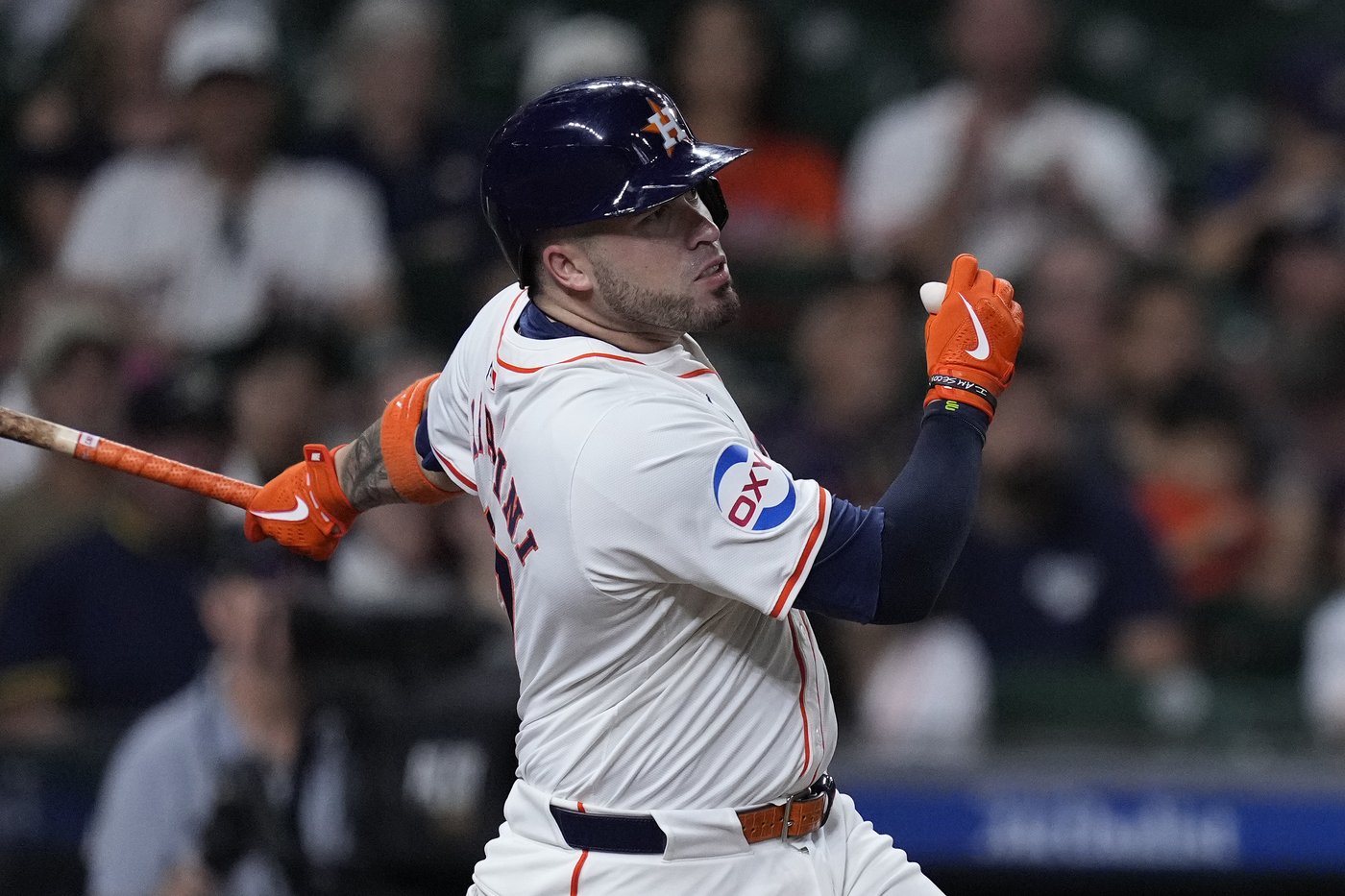 Jon Singleton's two-run double in eighth lifts Astros to 3-1 win over Angels | iNFOnews.ca Jon Singleton's two-run double in eighth lifts Astros to 3-1 win over Angels | iNFOnews.ca