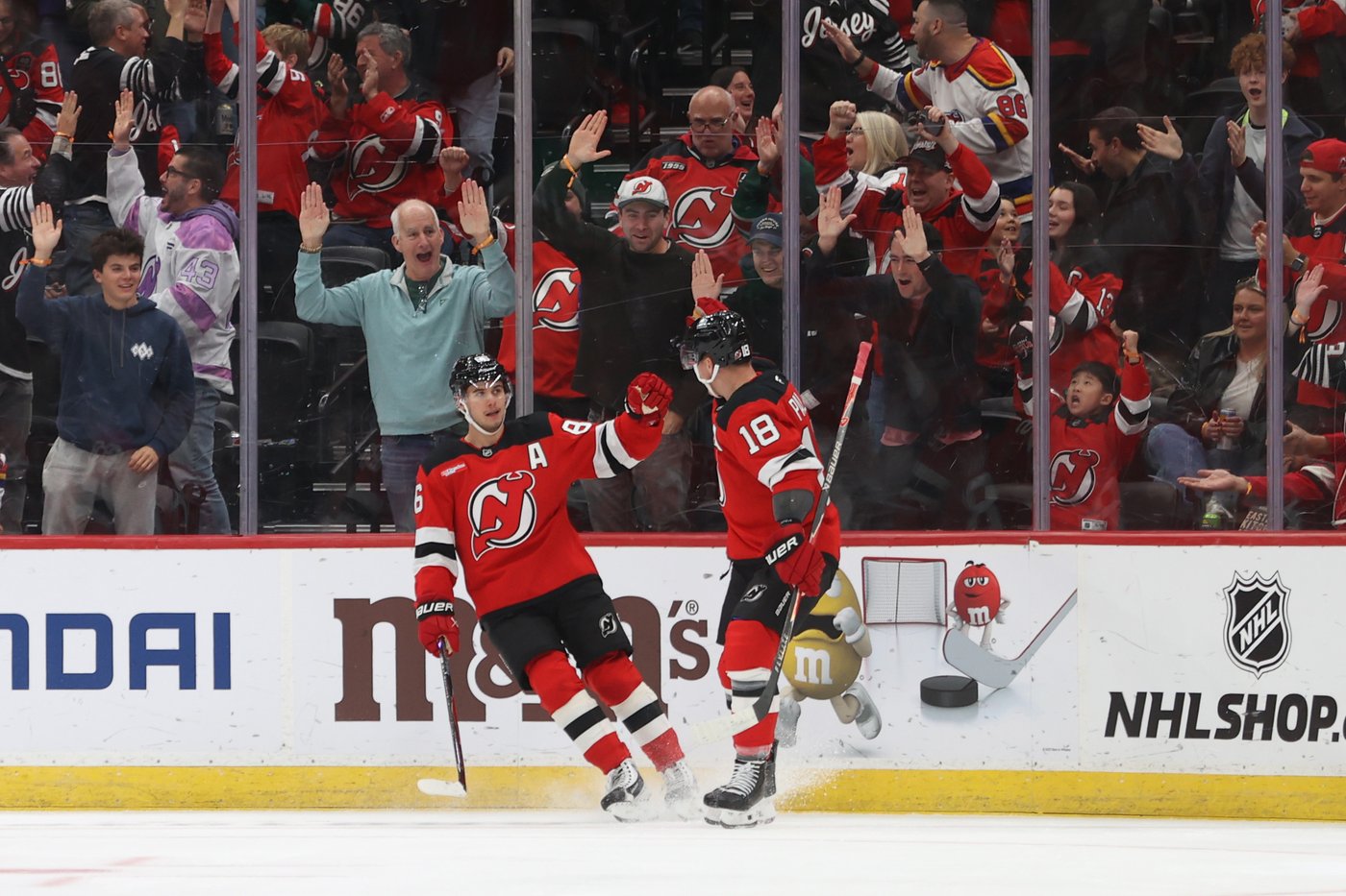 Jack Hughes scores in OT and Devils extend win streak to 8 with 4-3 victory over Avalanche | iNFOnews.ca