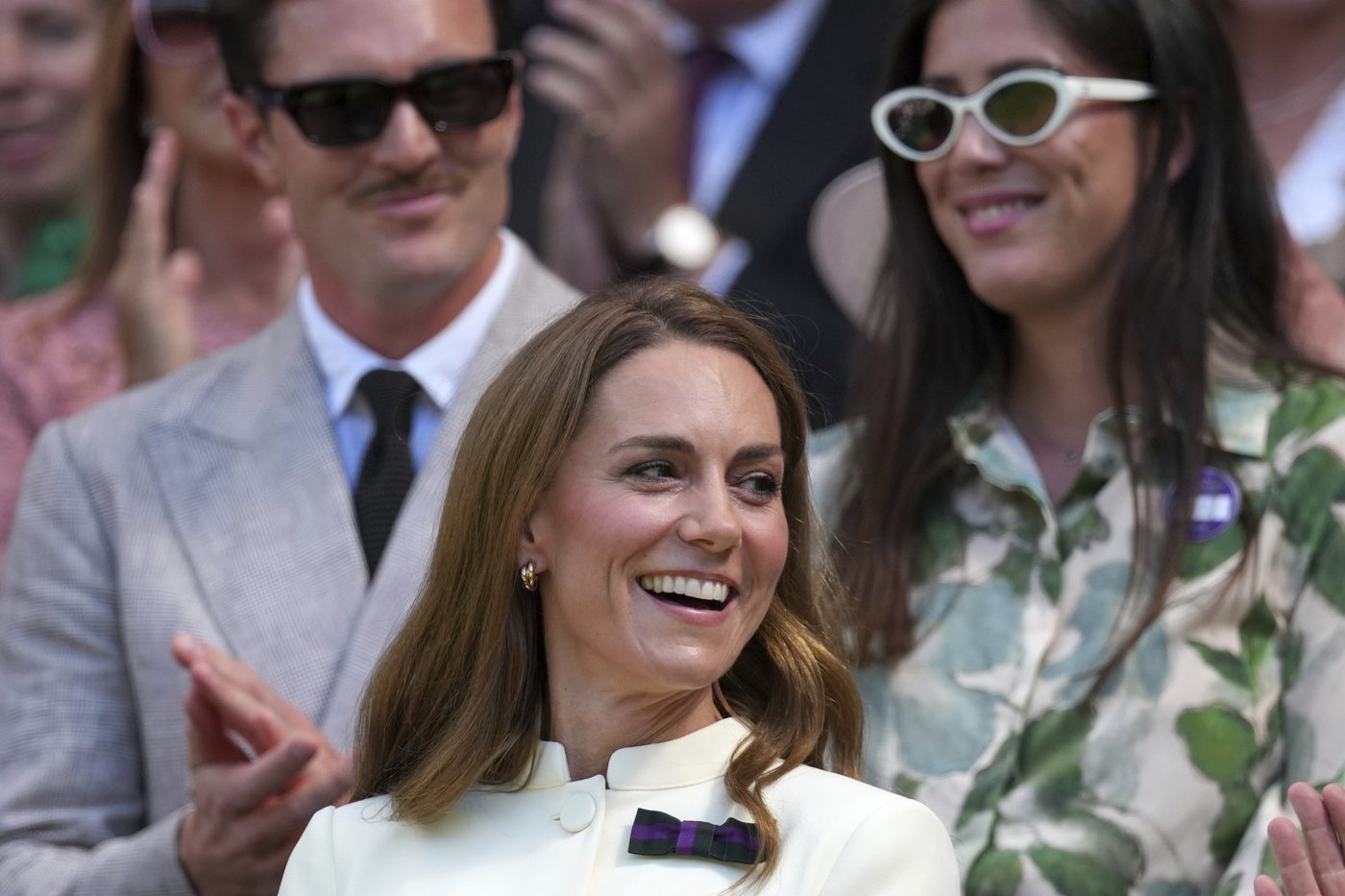 Kate, Princess of Wales, presents Wimbledon winner's trophy to Swiatek, consoling words to Anisimova | iNFOnews.ca Kate, Princess of Wales, presents Wimbledon winner's trophy to Swiatek, consoling words to Anisimova | iNFOnews.ca