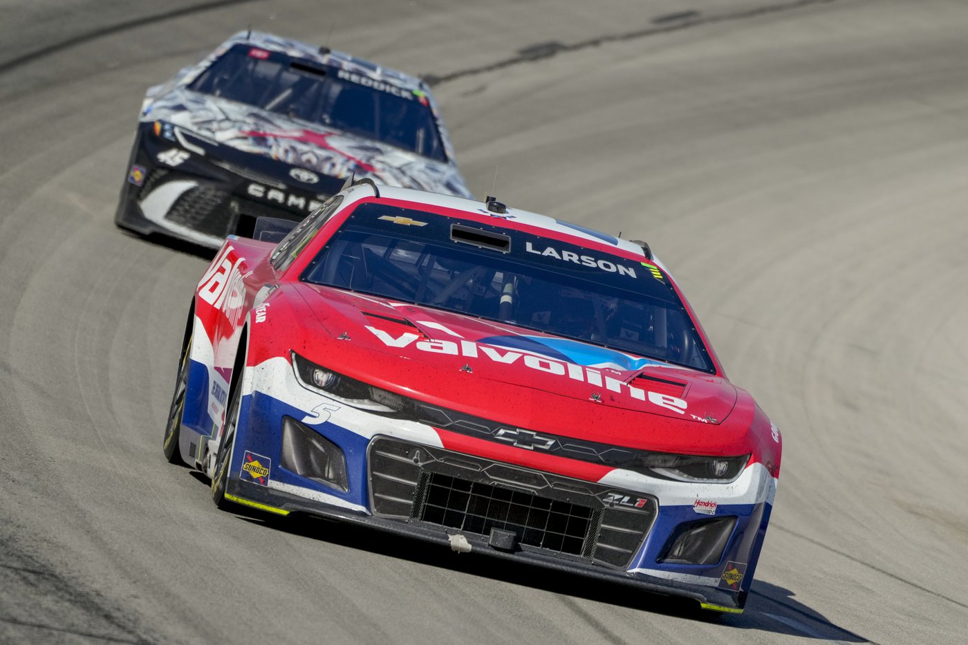 Kyle Larson is ready for another busy May with 'the Double' on deck. But first, he defends at Kansas | iNFOnews.ca