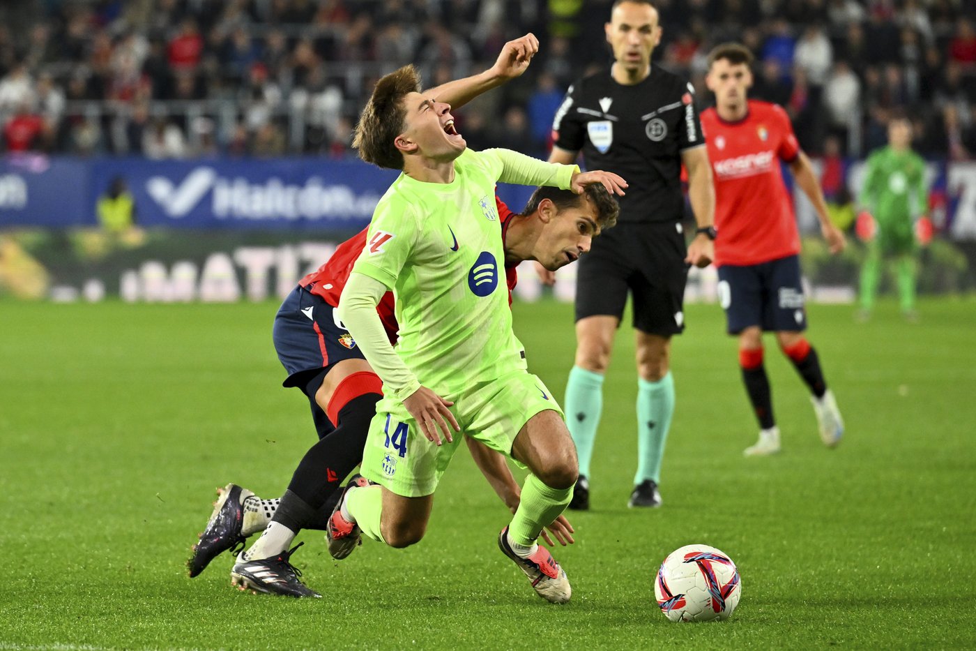 Osasuna stuns Barcelona 4-2 and stops it from tying club record for best season start | iNFOnews.ca Osasuna stuns Barcelona 4-2 and stops it from tying club record for best season start | iNFOnews.ca