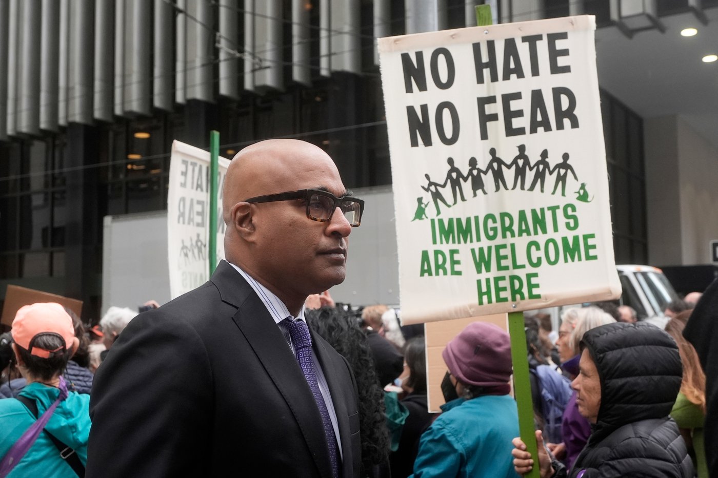 Democratic states double down on laws resisting Trump's immigration crackdown | iNFOnews.ca