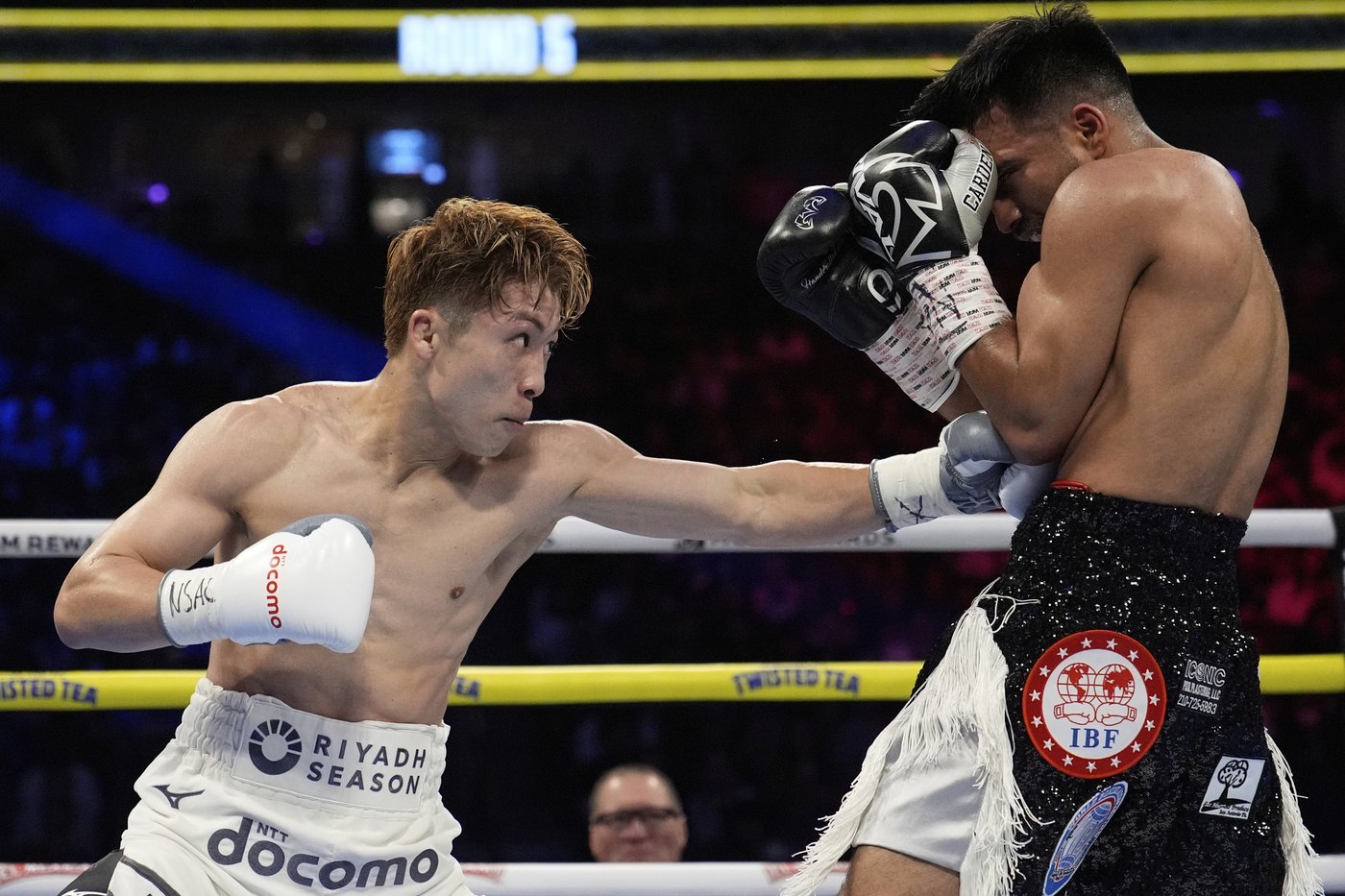 Inoue overcomes early knockdown, dominates Cardenas to remain undefeated with 8th-round TKO | iNFOnews.ca Inoue overcomes early knockdown, dominates Cardenas to remain undefeated with 8th-round TKO | iNFOnews.ca