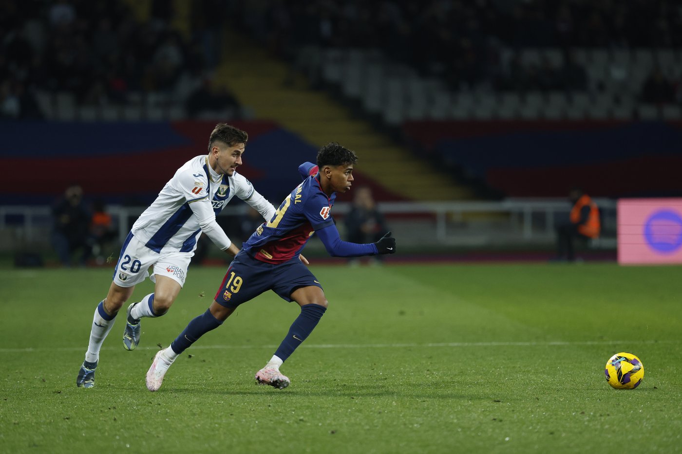 Barcelona forward Lamine Yamal out for up to a month because of ankle injury | iNFOnews.ca Barcelona forward Lamine Yamal out for up to a month because of ankle injury | iNFOnews.ca