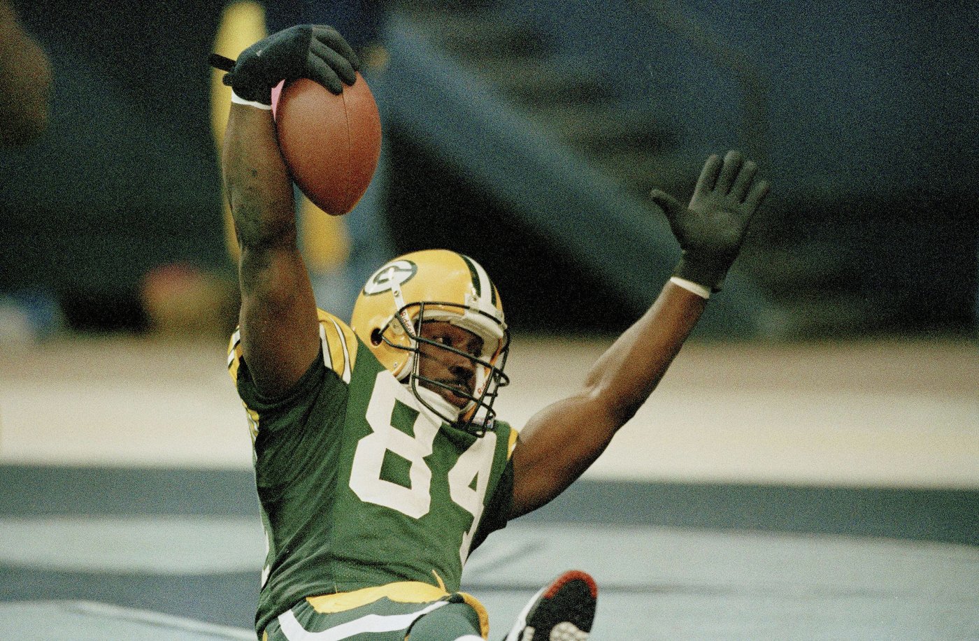 Ex-Packers receiving great Sterling Sharpe joins tight end Shannon as first brothers in Hall of Fame | iNFOnews.ca Ex-Packers receiving great Sterling Sharpe joins tight end Shannon as first brothers in Hall of Fame | iNFOnews.ca
