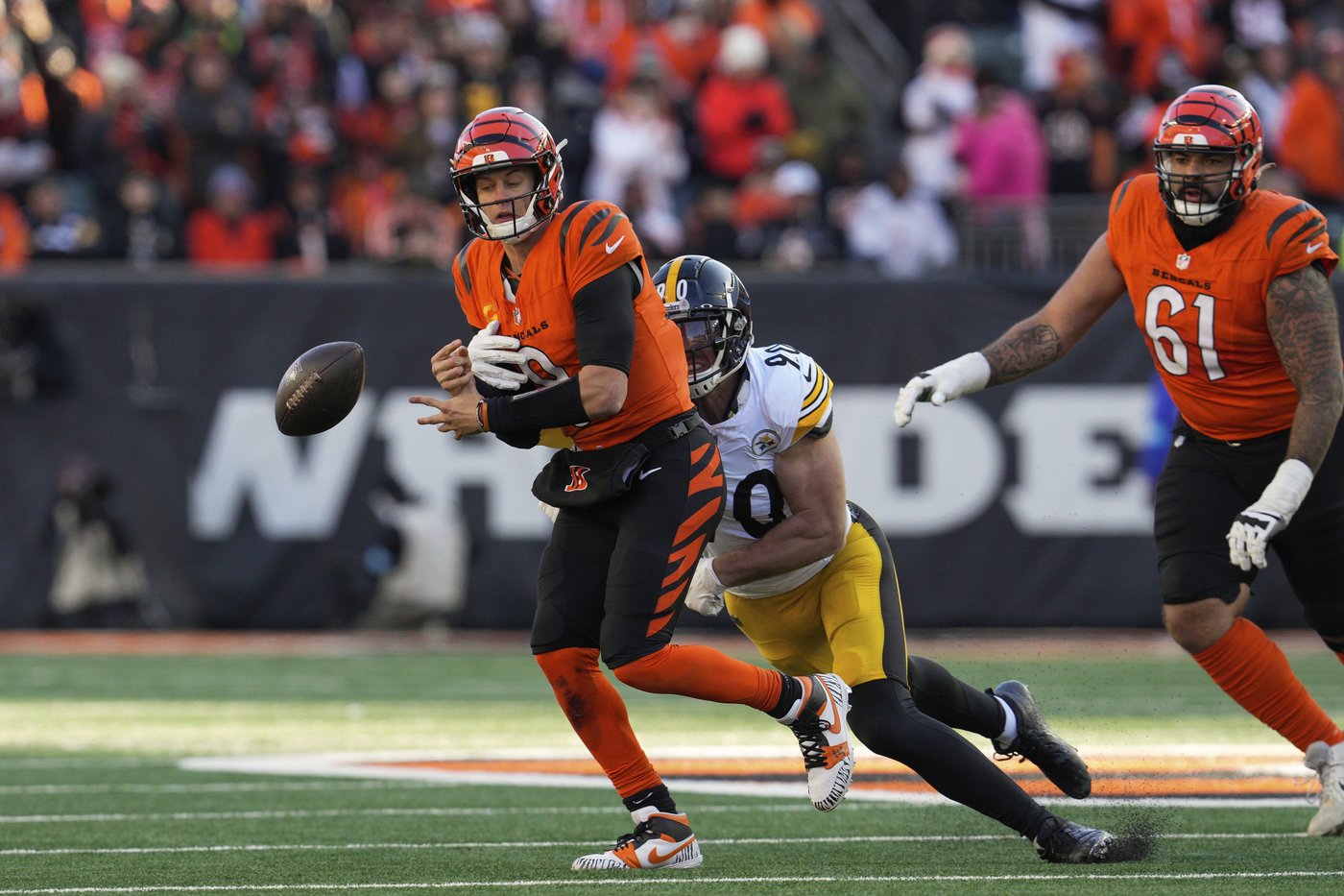 Bengals defense flops again in 44-38 loss to Steelers | iNFOnews.ca Bengals defense flops again in 44-38 loss to Steelers | iNFOnews.ca