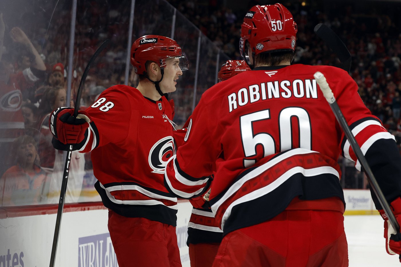 Necas scores twice in 4-point night as Hurricanes beat Blues 4-1 | iNFOnews.ca