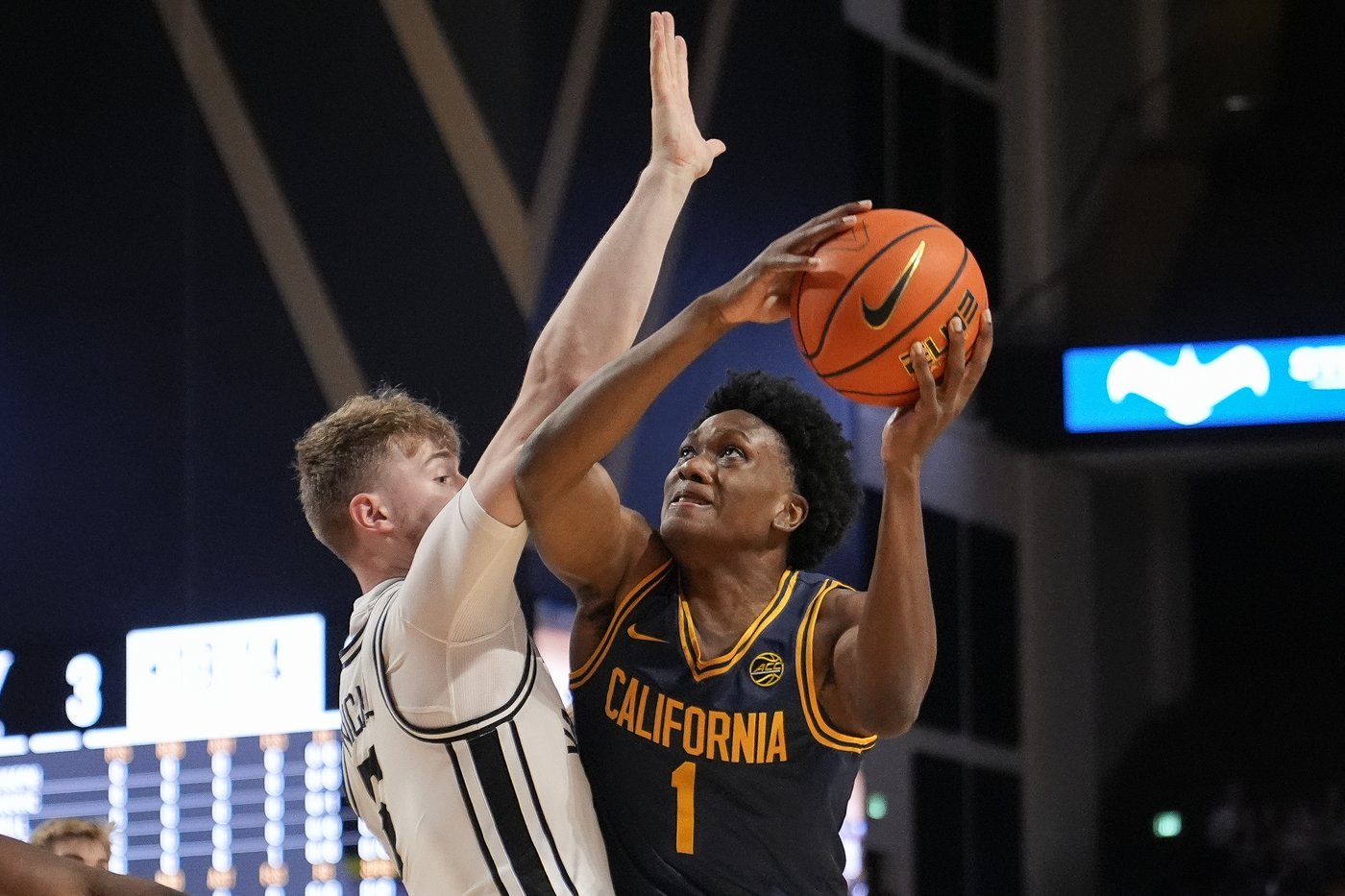 Edwards scores 14 of his 18 in the second half, Vanderbilt secures 18 steals in 85-69 win over Cal | iNFOnews.ca Edwards scores 14 of his 18 in the second half, Vanderbilt secures 18 steals in 85-69 win over Cal | iNFOnews.ca