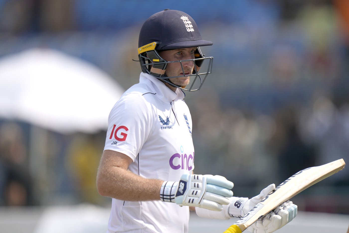 Root surpasses Cook as leading England run-scorer in test cricket. His next big target is Tendulkar | iNFOnews.ca Root surpasses Cook as leading England run-scorer in test cricket. His next big target is Tendulkar | iNFOnews.ca