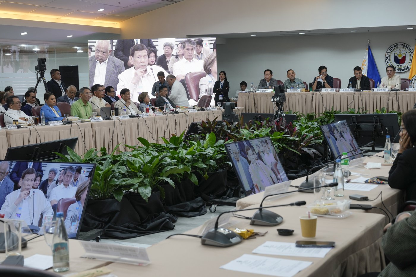 Philippines says it will cooperate if ICC seeks Duterte's custody over drug killings | iNFOnews.ca Philippines says it will cooperate if ICC seeks Duterte's custody over drug killings | iNFOnews.ca