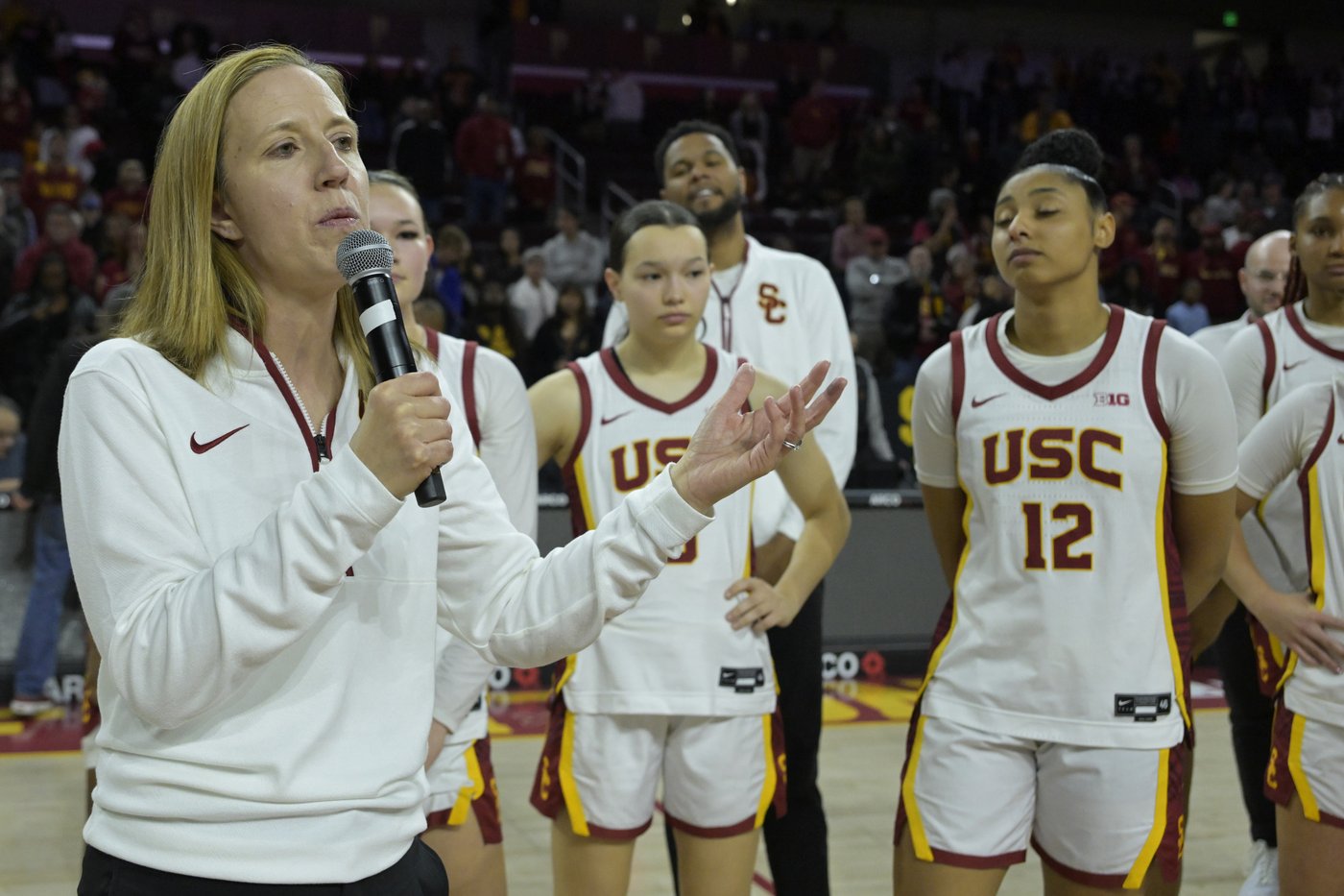 uJu Watkins and No. 4 USC try to bring 'some fun' to weary and fire-ravaged Los Angeles | iNFOnews.ca uJu Watkins and No. 4 USC try to bring 'some fun' to weary and fire-ravaged Los Angeles | iNFOnews.ca