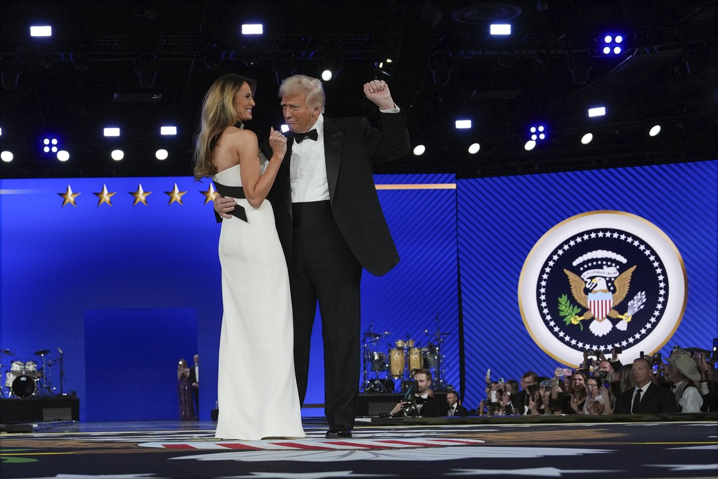 PHOTO COLLECTION: Trump Inauguration Liberty Ball | iNFOnews.ca PHOTO COLLECTION: Trump Inauguration Liberty Ball | iNFOnews.ca