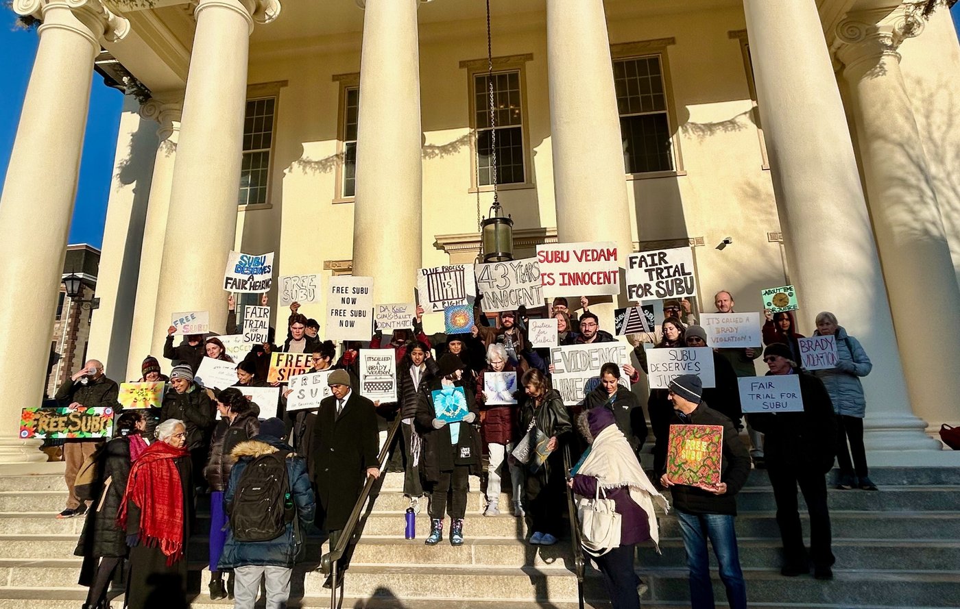 Courts order ICE not to deport man who spent 43 years in prison before murder case overturned | iNFOnews.ca Courts order ICE not to deport man who spent 43 years in prison before murder case overturned | iNFOnews.ca