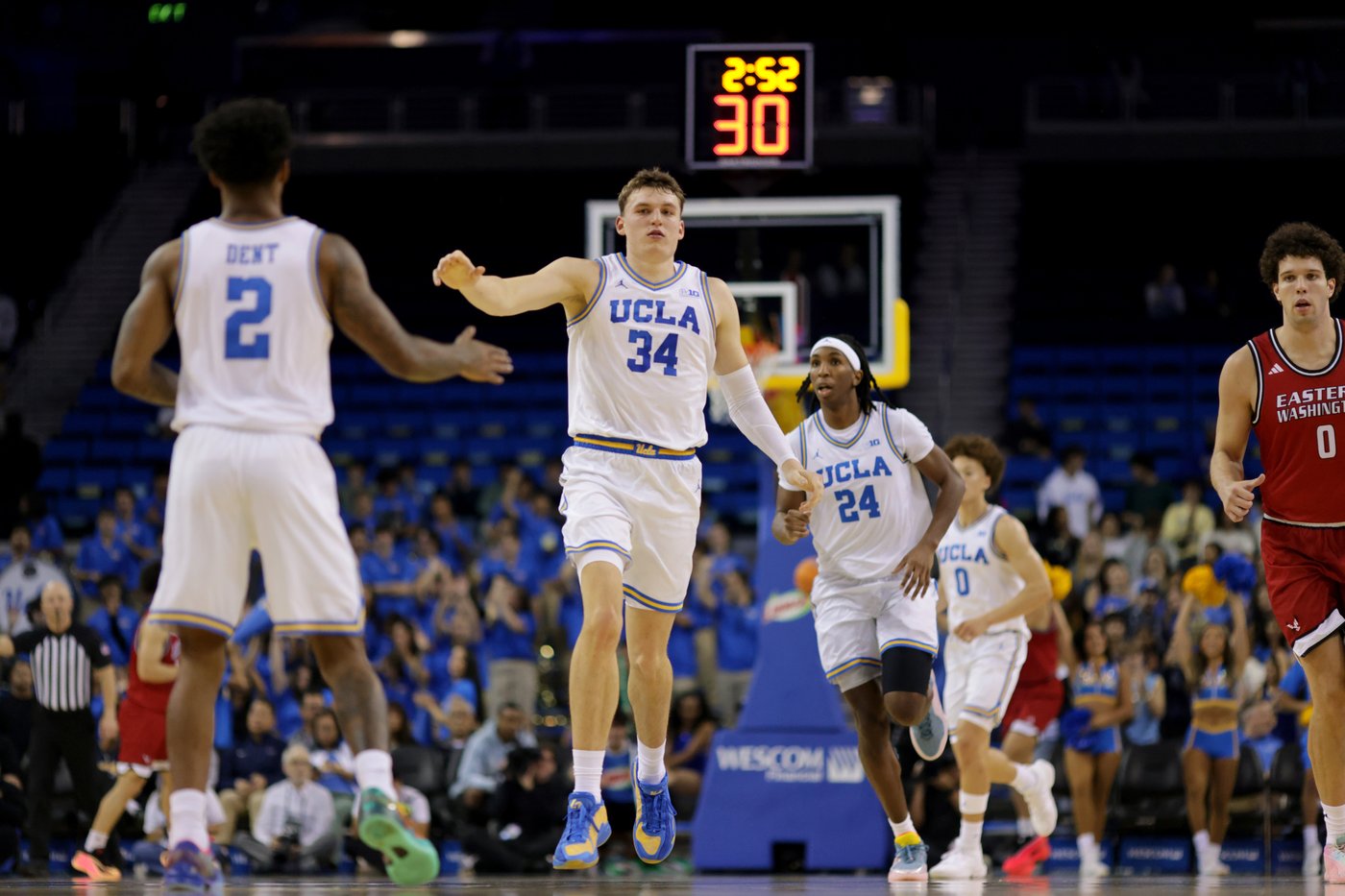 Dent scores 21 points in his UCLA debut, helping the No. 12 Bruins beat Eastern Washington | iNFOnews.ca Dent scores 21 points in his UCLA debut, helping the No. 12 Bruins beat Eastern Washington | iNFOnews.ca