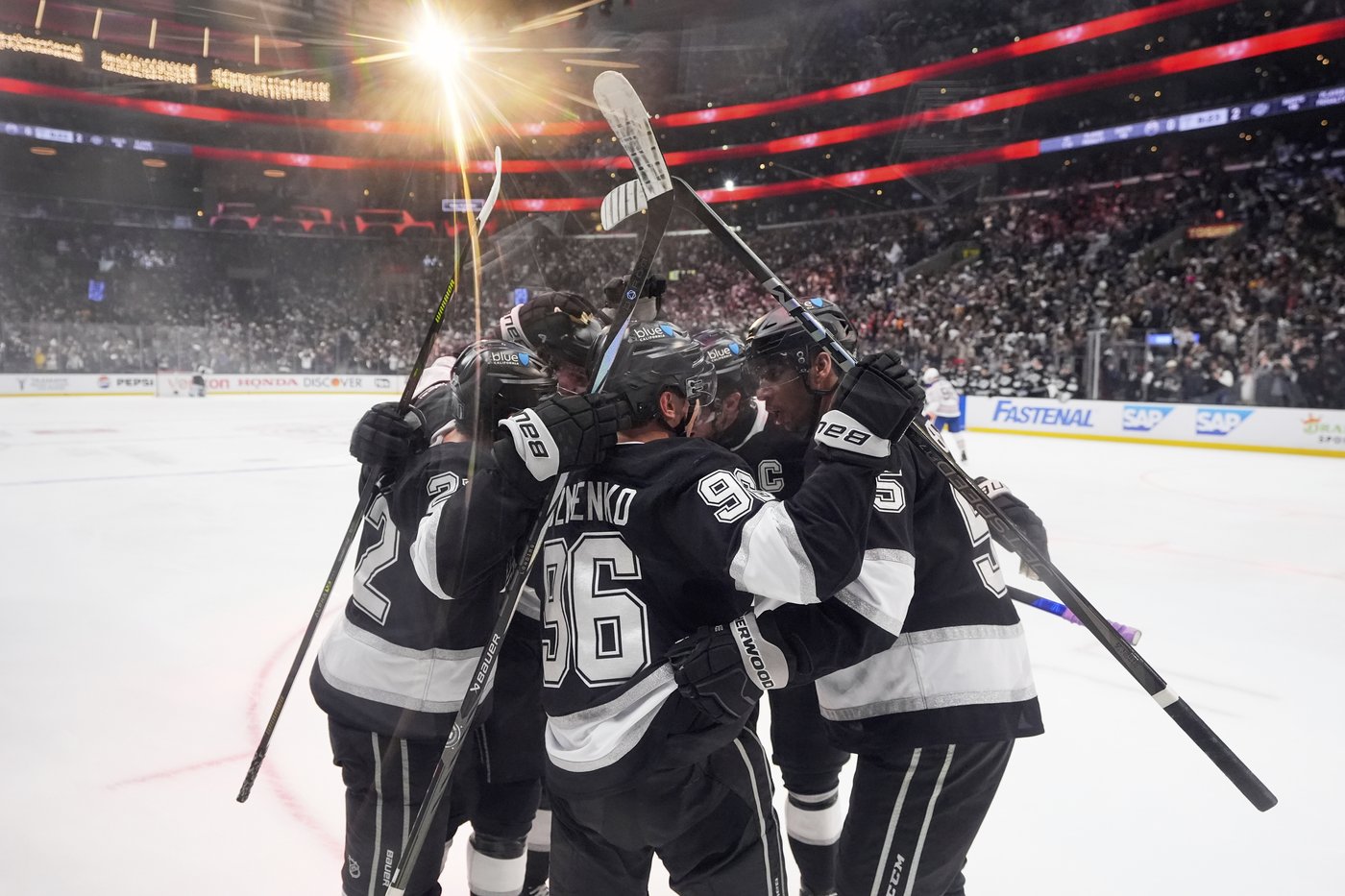 LA Kings president expects coach Jim Hiller to remain in charge after GM Blake's replacement hired | iNFOnews.ca LA Kings president expects coach Jim Hiller to remain in charge after GM Blake's replacement hired | iNFOnews.ca