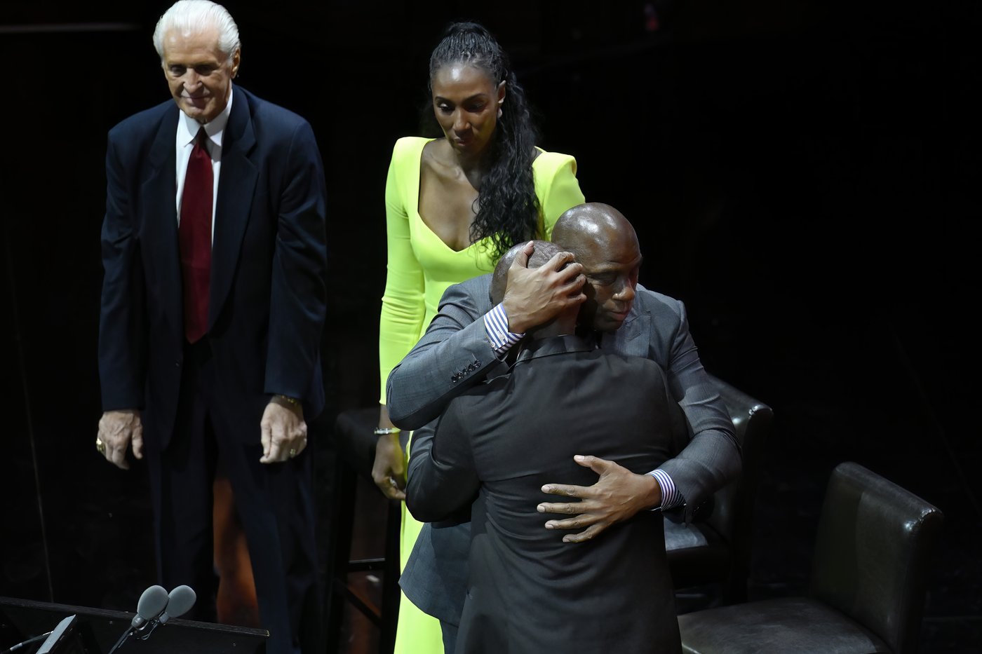 Jerry West becomes first three-time inductee as Carter and Billups enter basketball's Hall of Fame | iNFOnews.ca Jerry West becomes first three-time inductee as Carter and Billups enter basketball's Hall of Fame | iNFOnews.ca