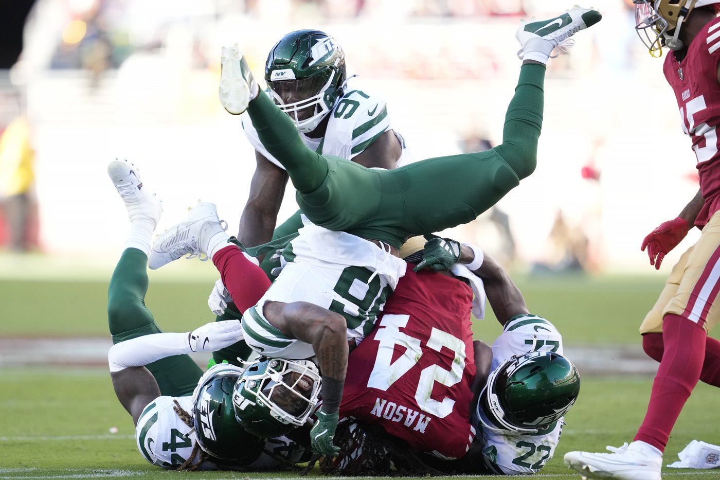 Jets' defense regrouped and refocused after being 'hit in the mouth' by the 49ers in the opener | iNFOnews.ca