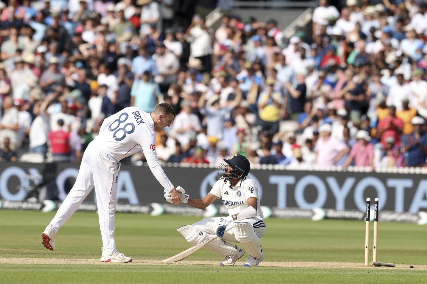 Tempers flare in England-India test series but captains downplay tensions | iNFOnews.ca Tempers flare in England-India test series but captains downplay tensions | iNFOnews.ca