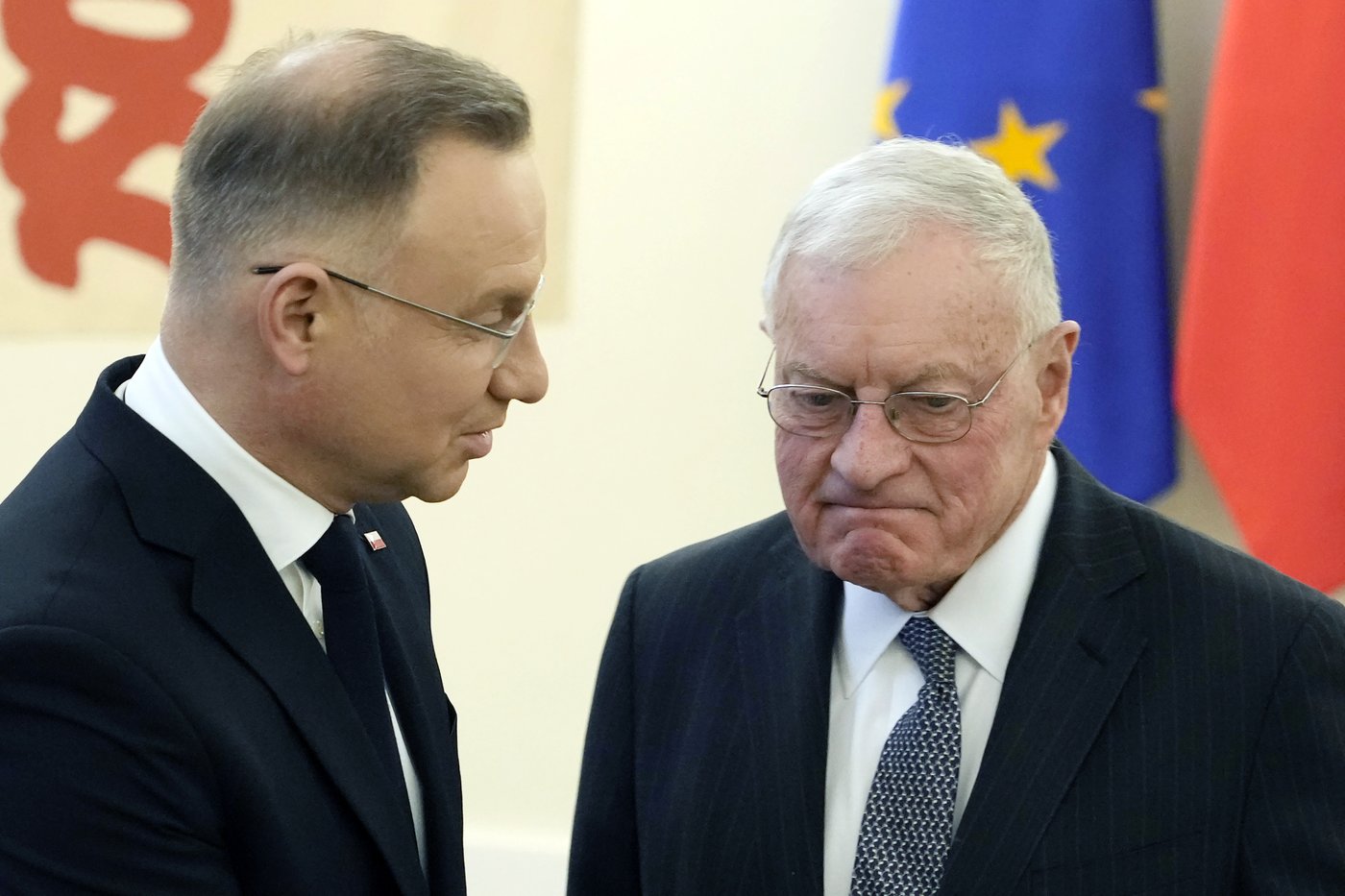 Polish president says US assures him it won’t reduce troop levels as he revives 'Fort Trump' idea | iNFOnews.ca
