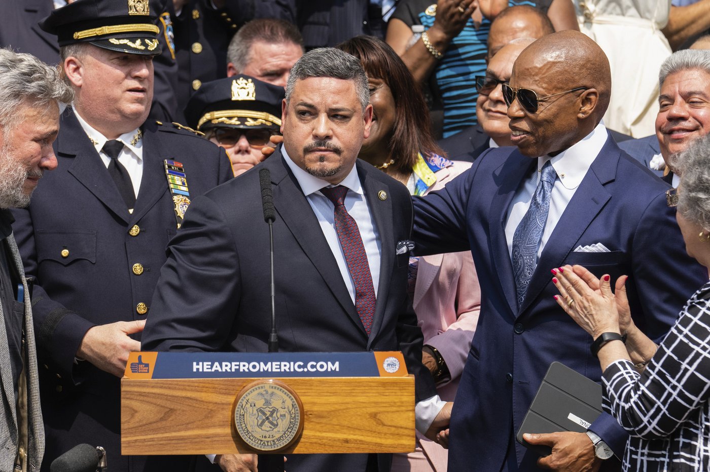 Ex-NYPD chiefs allege corruption and cronyism in lawsuits against Mayor Adams and his allies | iNFOnews.ca Ex-NYPD chiefs allege corruption and cronyism in lawsuits against Mayor Adams and his allies | iNFOnews.ca