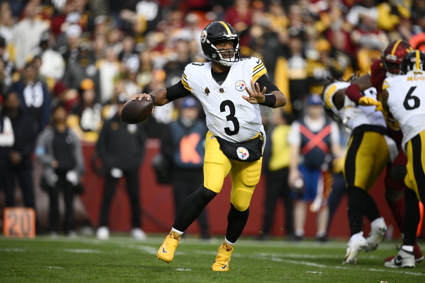 Russell Wilson's TD pass to Mike Williams lifts the Steelers over the Commanders 28-27 | iNFOnews.ca Russell Wilson's TD pass to Mike Williams lifts the Steelers over the Commanders 28-27 | iNFOnews.ca
