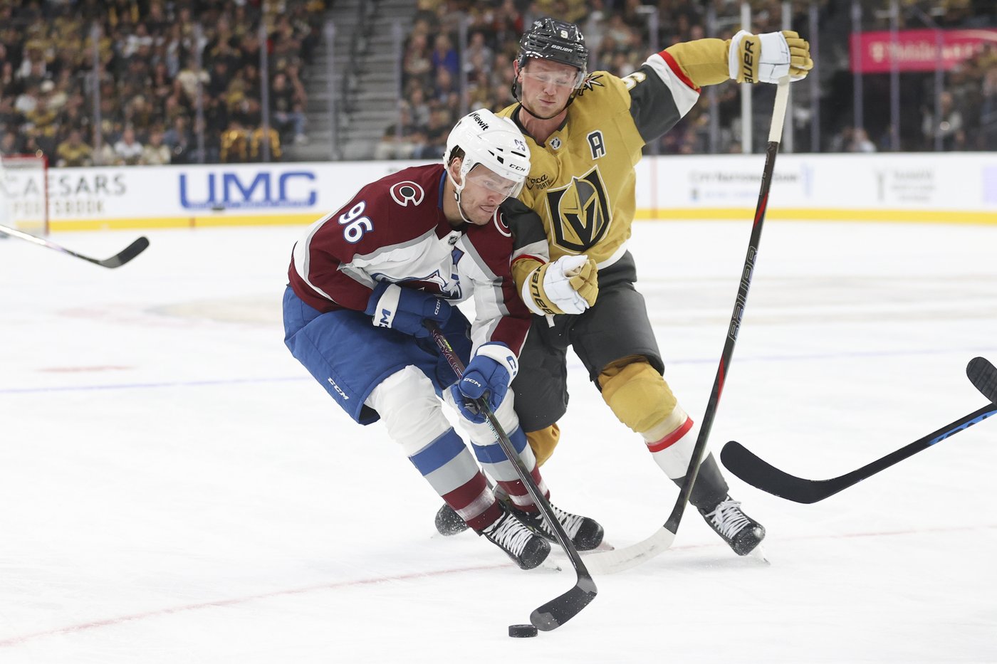 Barbashev, Stone and Olofsson each score two, Golden Knights top Avalanche 8-4 in season-opener | iNFOnews.ca Barbashev, Stone and Olofsson each score two, Golden Knights top Avalanche 8-4 in season-opener | iNFOnews.ca