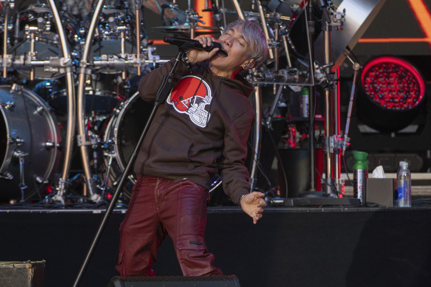 The Browns bring in Journey for a concert before the start of the NFL draft | iNFOnews.ca The Browns bring in Journey for a concert before the start of the NFL draft | iNFOnews.ca