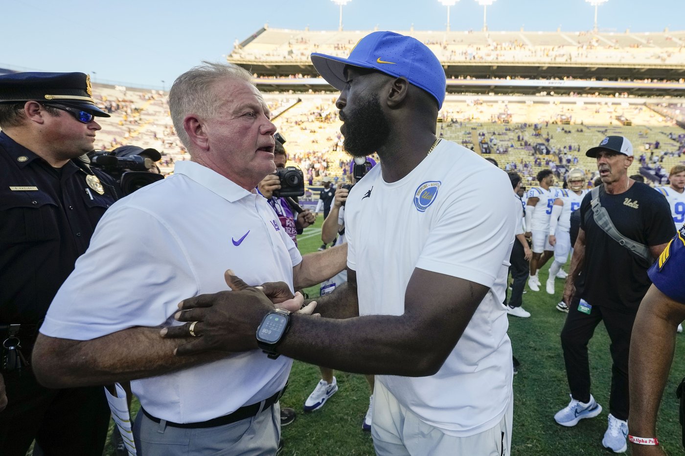 Garrett Nussmeier shines, but Harold Perkins is injured, as No. 16 LSU tops UCLA 34-17 | iNFOnews.ca Garrett Nussmeier shines, but Harold Perkins is injured, as No. 16 LSU tops UCLA 34-17 | iNFOnews.ca