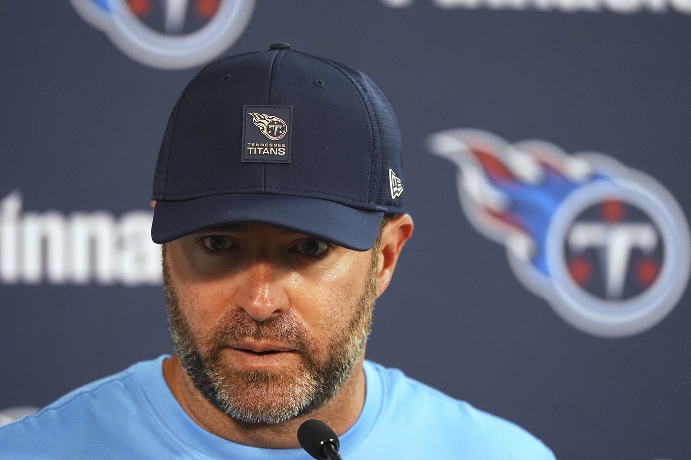 Titans hurt themselves and fail to help rookie QB Cam Ward in season opener | iNFOnews.ca Titans hurt themselves and fail to help rookie QB Cam Ward in season opener | iNFOnews.ca
