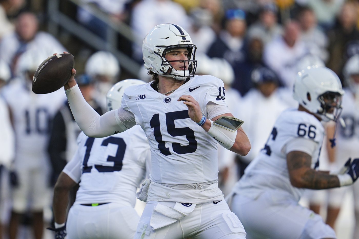 Fourth-ranked Penn State takes playoff push on the road for a passing test vs. Minnesota | iNFOnews.ca