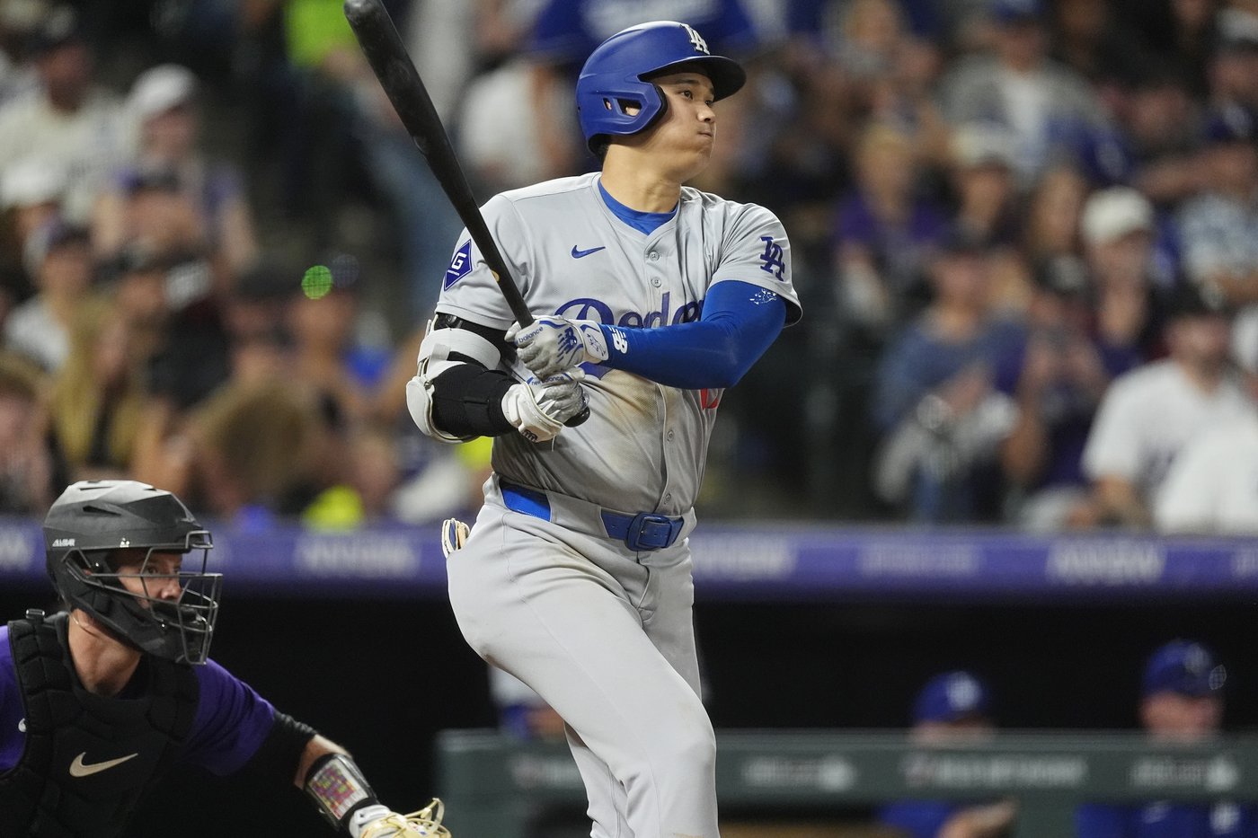 Ohtani launches homer No. 54, steals 57th base as NL West-champion Dodgers power by Rockies 11-4 | iNFOnews.ca Ohtani launches homer No. 54, steals 57th base as NL West-champion Dodgers power by Rockies 11-4 | iNFOnews.ca