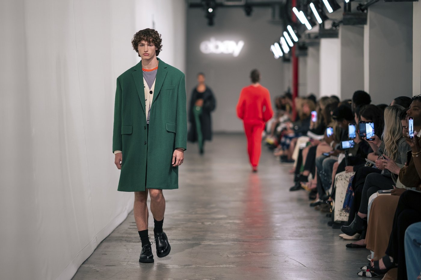 How to shop secondhand clothing sustainably and look cool doing it | iNFOnews.ca