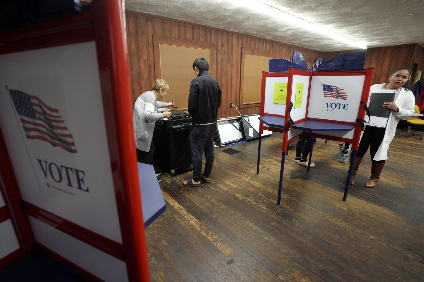 Massachusetts voters approve union rights for Uber drivers and reject legalizing psychedelics | iNFOnews.ca