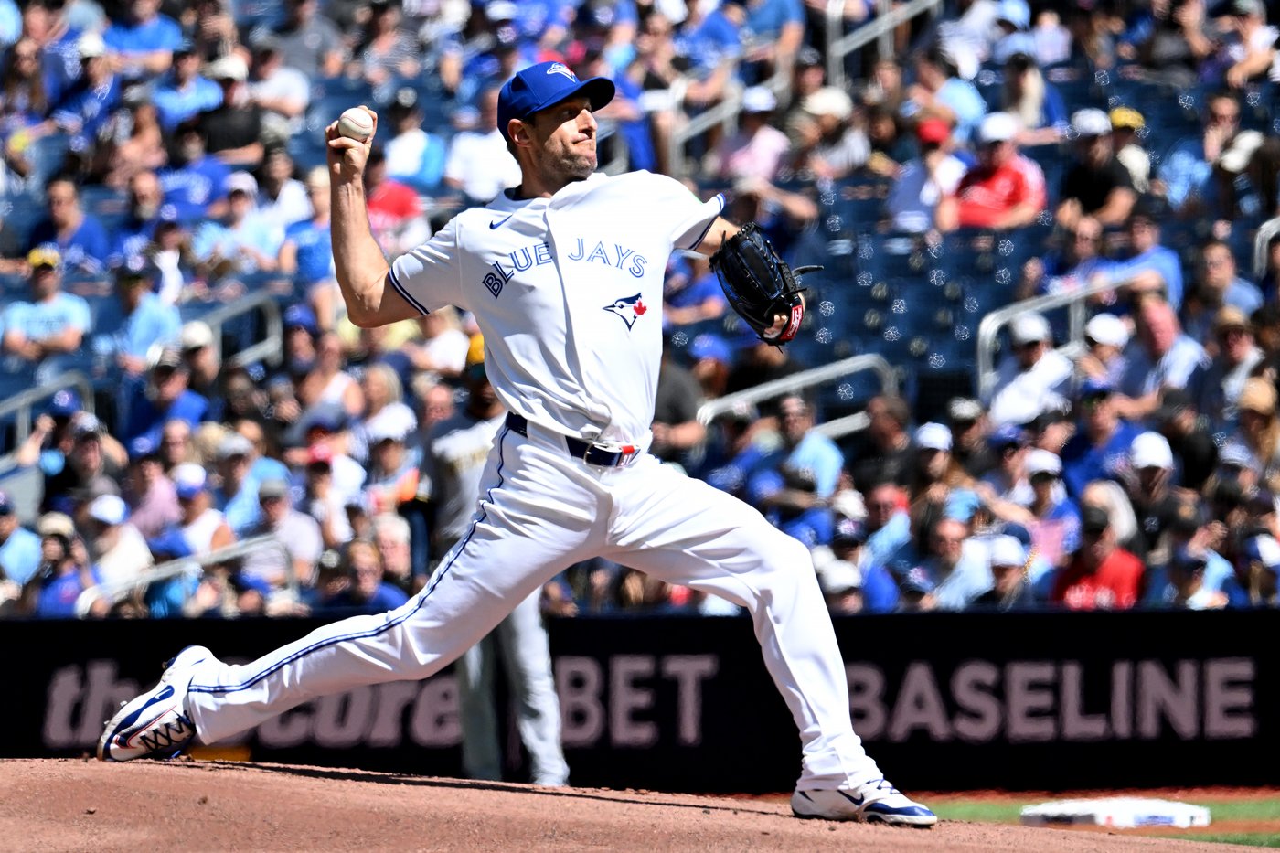 Scherzer pushed back a day by Blue Jays for Yankees series | iNFOnews.ca Scherzer pushed back a day by Blue Jays for Yankees series | iNFOnews.ca