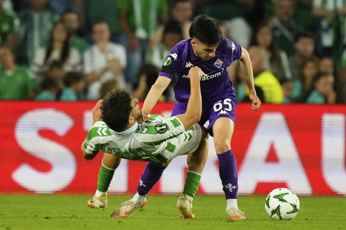 Chelsea beats Djurgården 4-1 in Conference League semifinals, Real Betis tops Fiorentina 2-1 | iNFOnews.ca