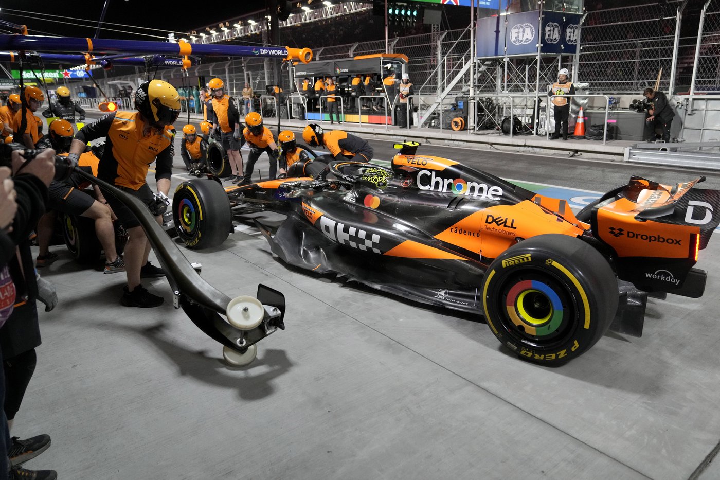 Red Bull makes mistake with rear wing in Las Vegas that could stall Verstappen's title chances | iNFOnews.ca Red Bull makes mistake with rear wing in Las Vegas that could stall Verstappen's title chances | iNFOnews.ca