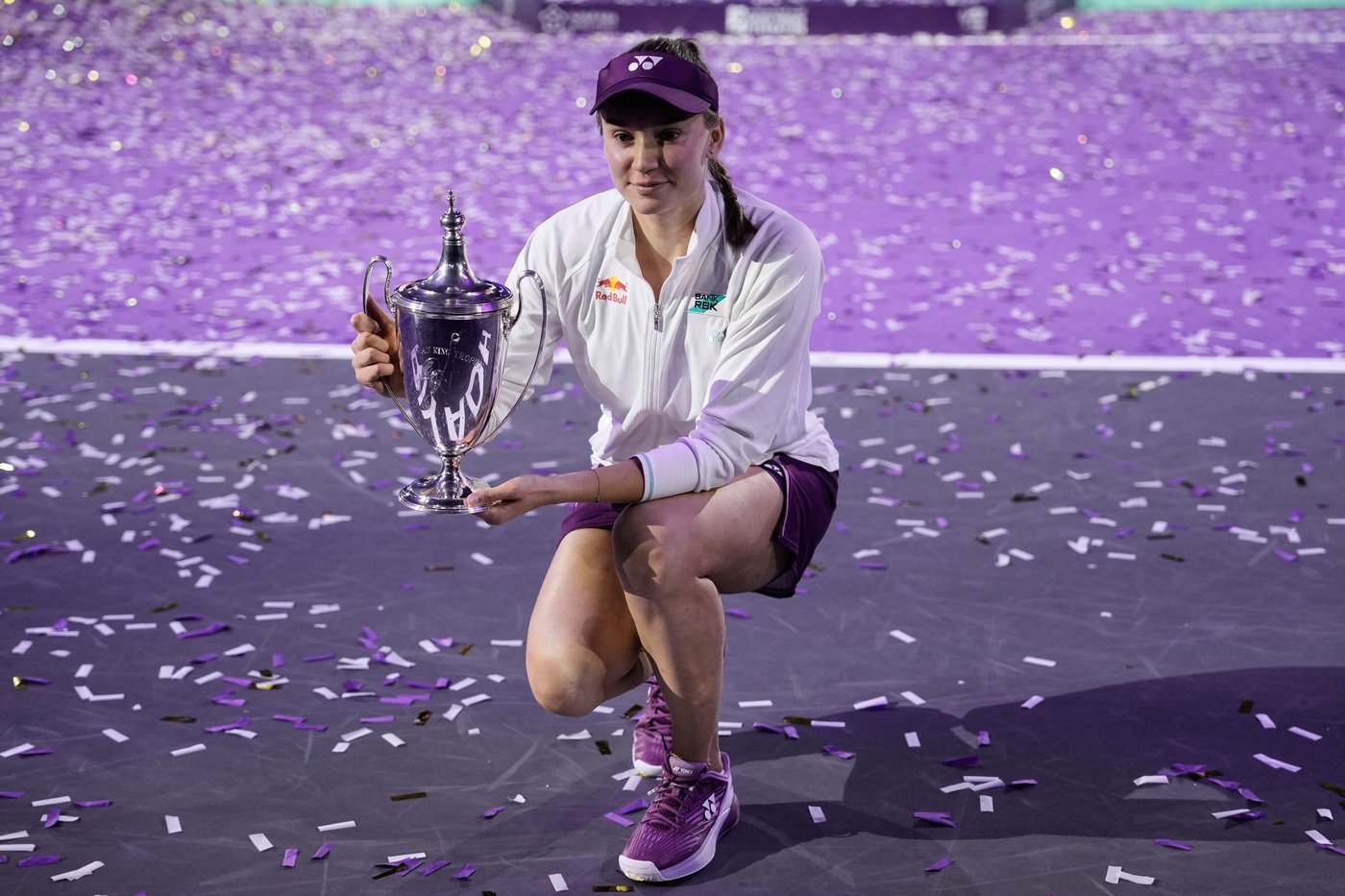 Rybakina beats No. 1-ranked Sabalenka to win WTA Finals | iNFOnews.ca Rybakina beats No. 1-ranked Sabalenka to win WTA Finals | iNFOnews.ca