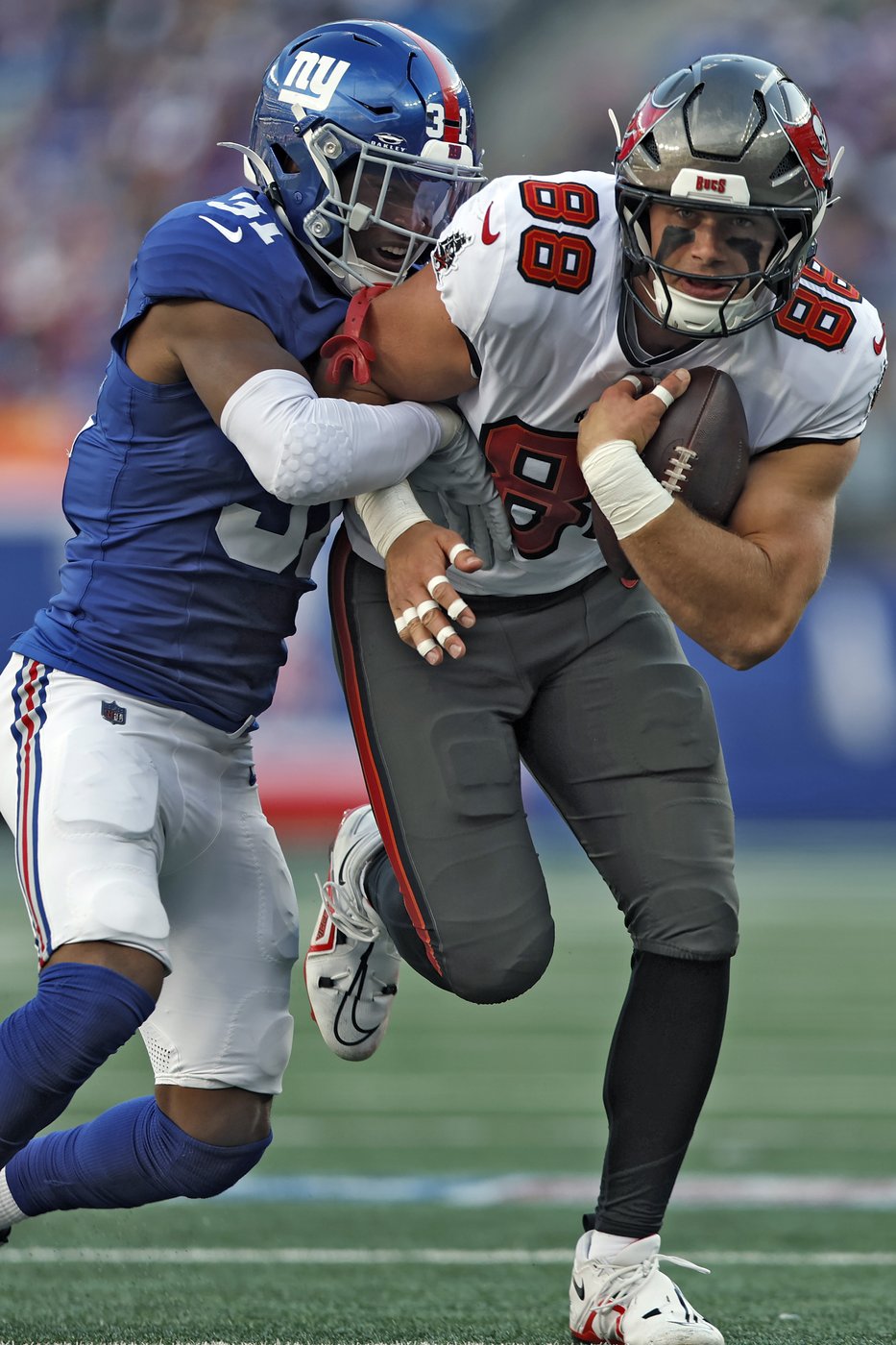 Fantasy plays: Players to start and sit for NFL Week 14 | iNFOnews.ca Fantasy plays: Players to start and sit for NFL Week 14 | iNFOnews.ca