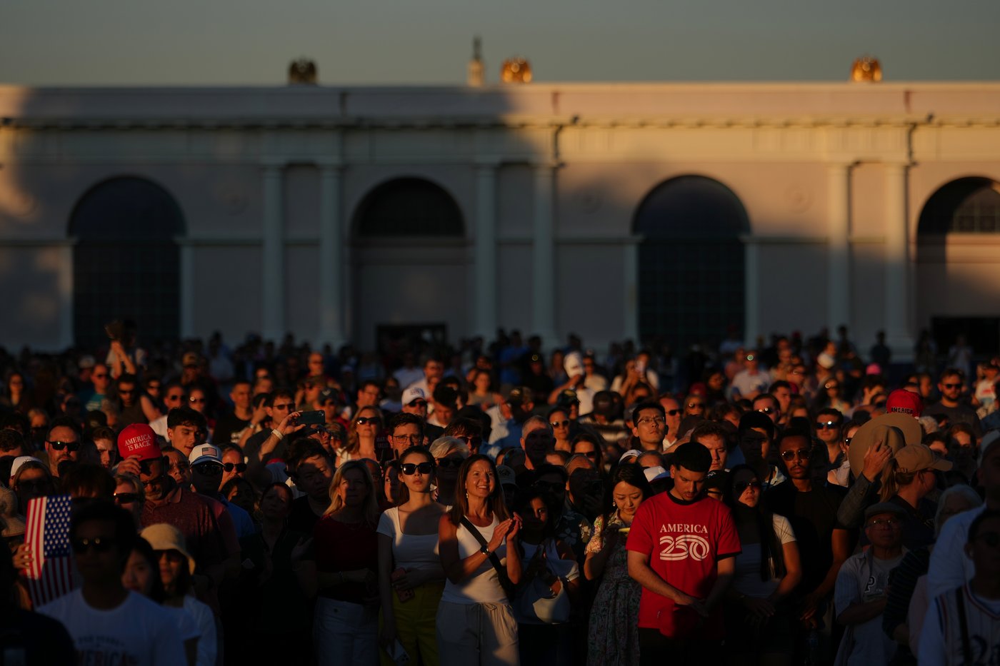 The Latest: Crowd gathers on the National Mall to hear Trump rally for America 250 kickoff | iNwheels