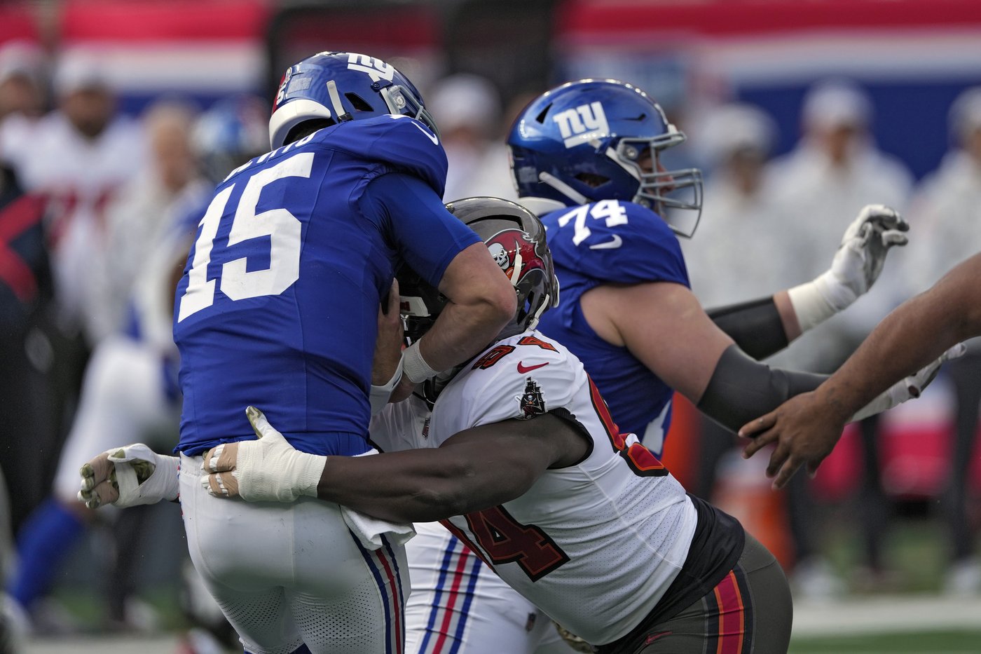 Giants QB Tommy DeVito has a sore throwing arm after loss to Bucs | iNFOnews.ca Giants QB Tommy DeVito has a sore throwing arm after loss to Bucs | iNFOnews.ca